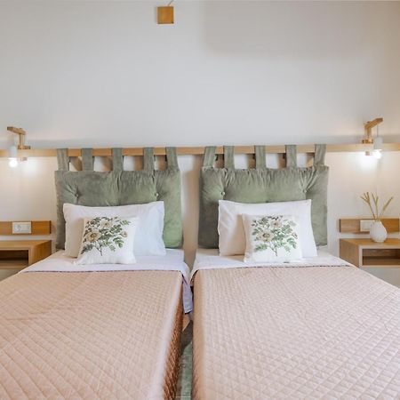 Sunset Apartments Циливи Экстерьер фото
